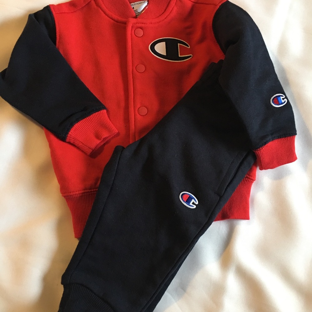 Champion jogger set new size 4T